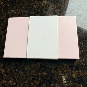 Pink and White St Box